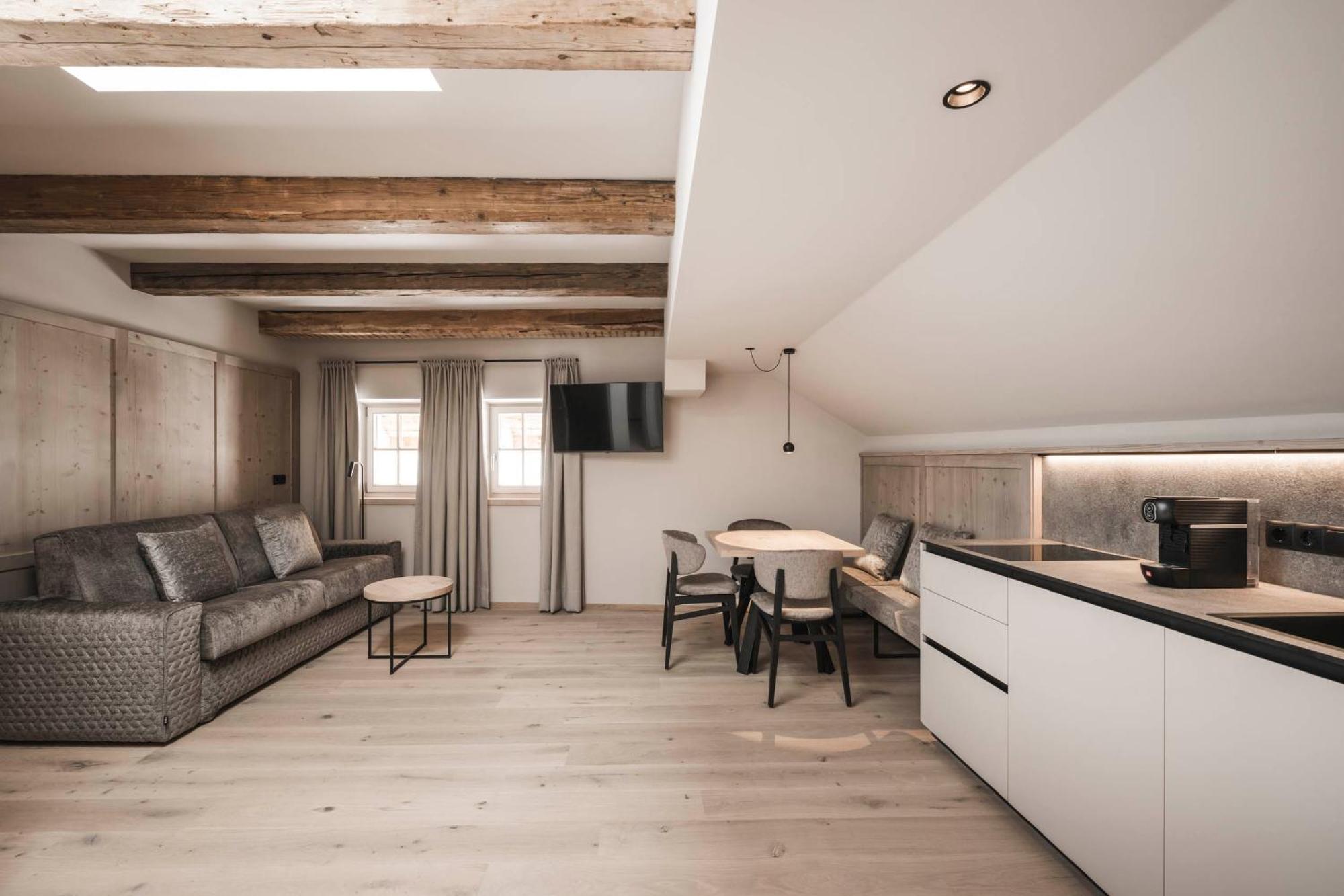 Hofergut Suites & Apartments Riscone Zewnętrze zdjęcie