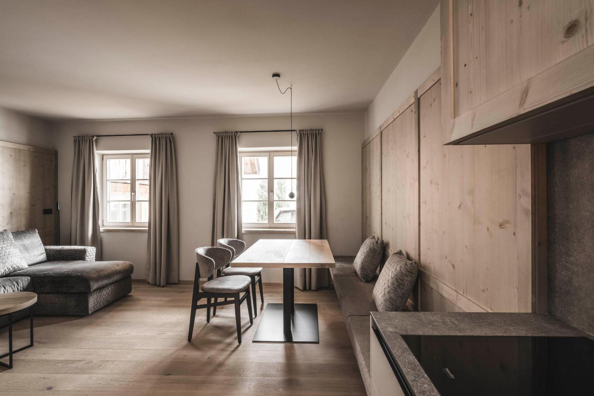 Hofergut Suites & Apartments Riscone Zewnętrze zdjęcie
