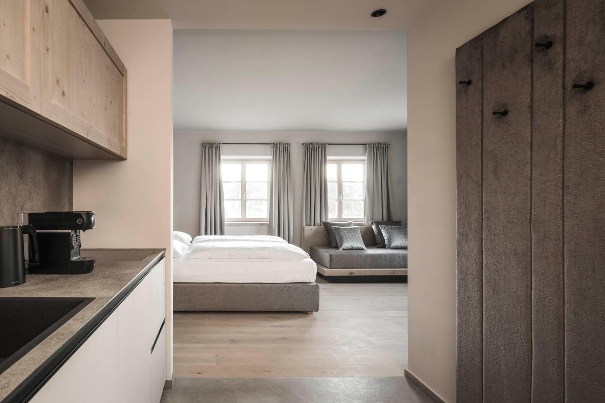 Hofergut Suites & Apartments Riscone Zewnętrze zdjęcie