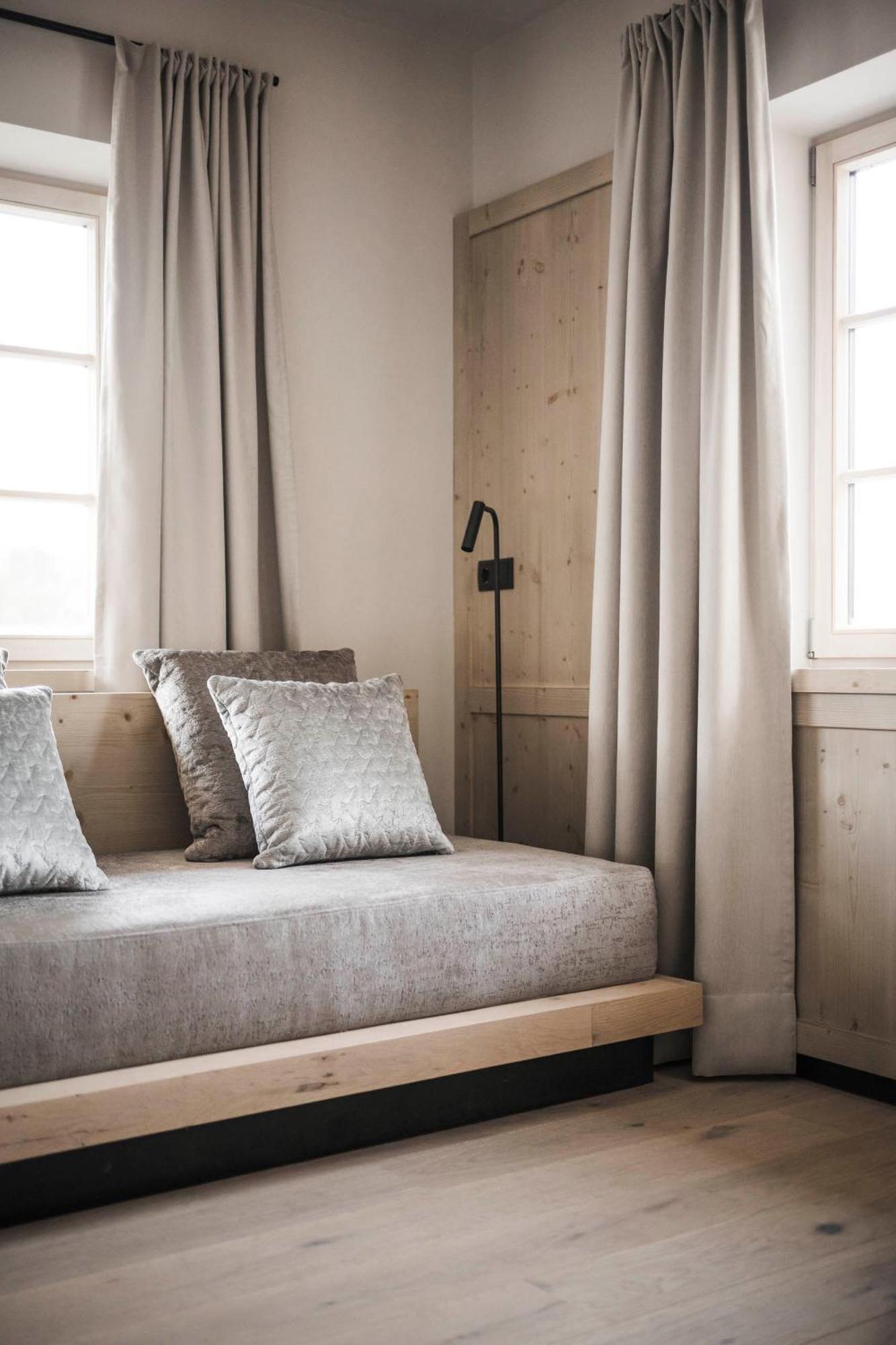 Hofergut Suites & Apartments Riscone Zewnętrze zdjęcie