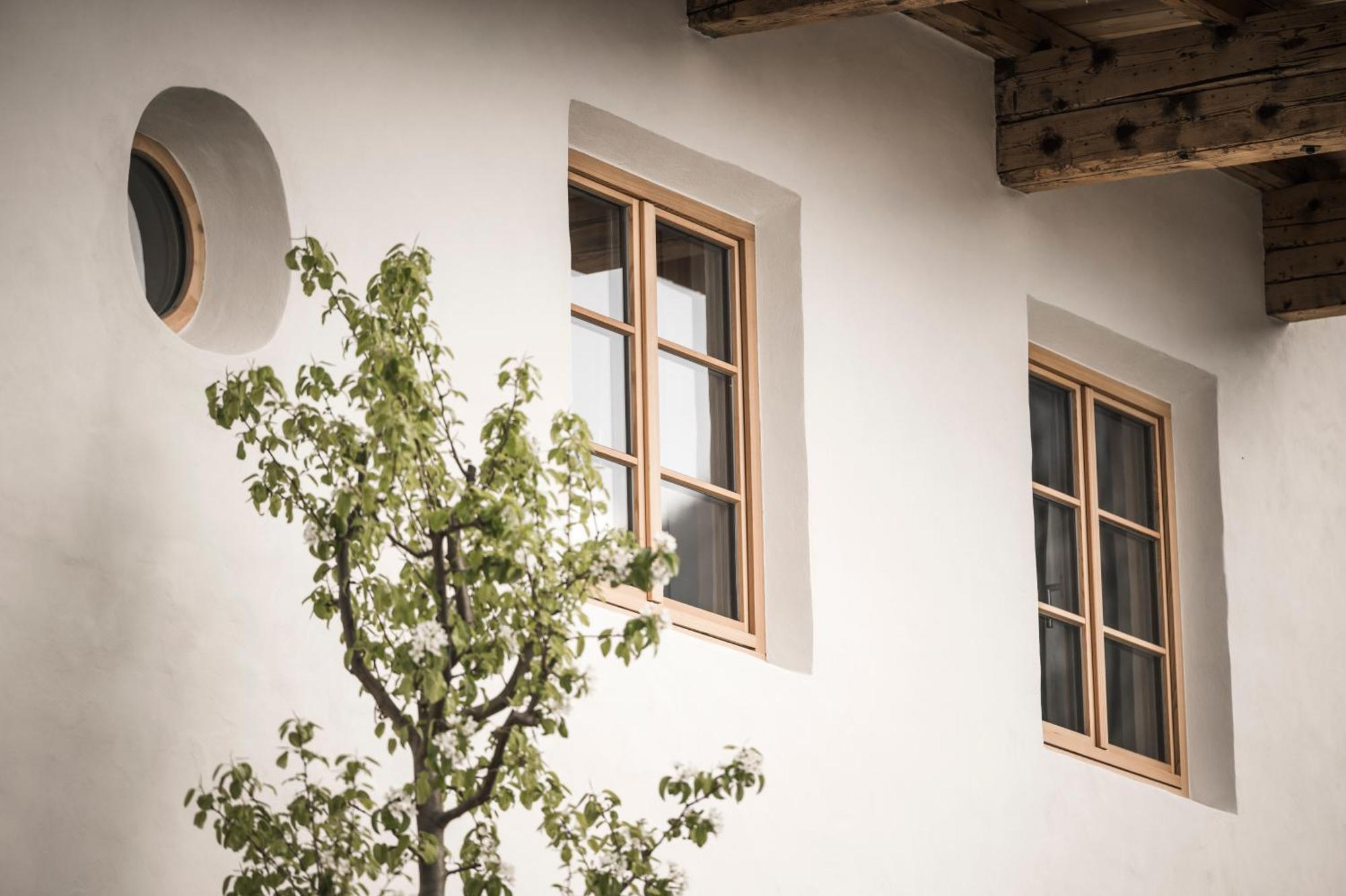Hofergut Suites & Apartments Riscone Zewnętrze zdjęcie